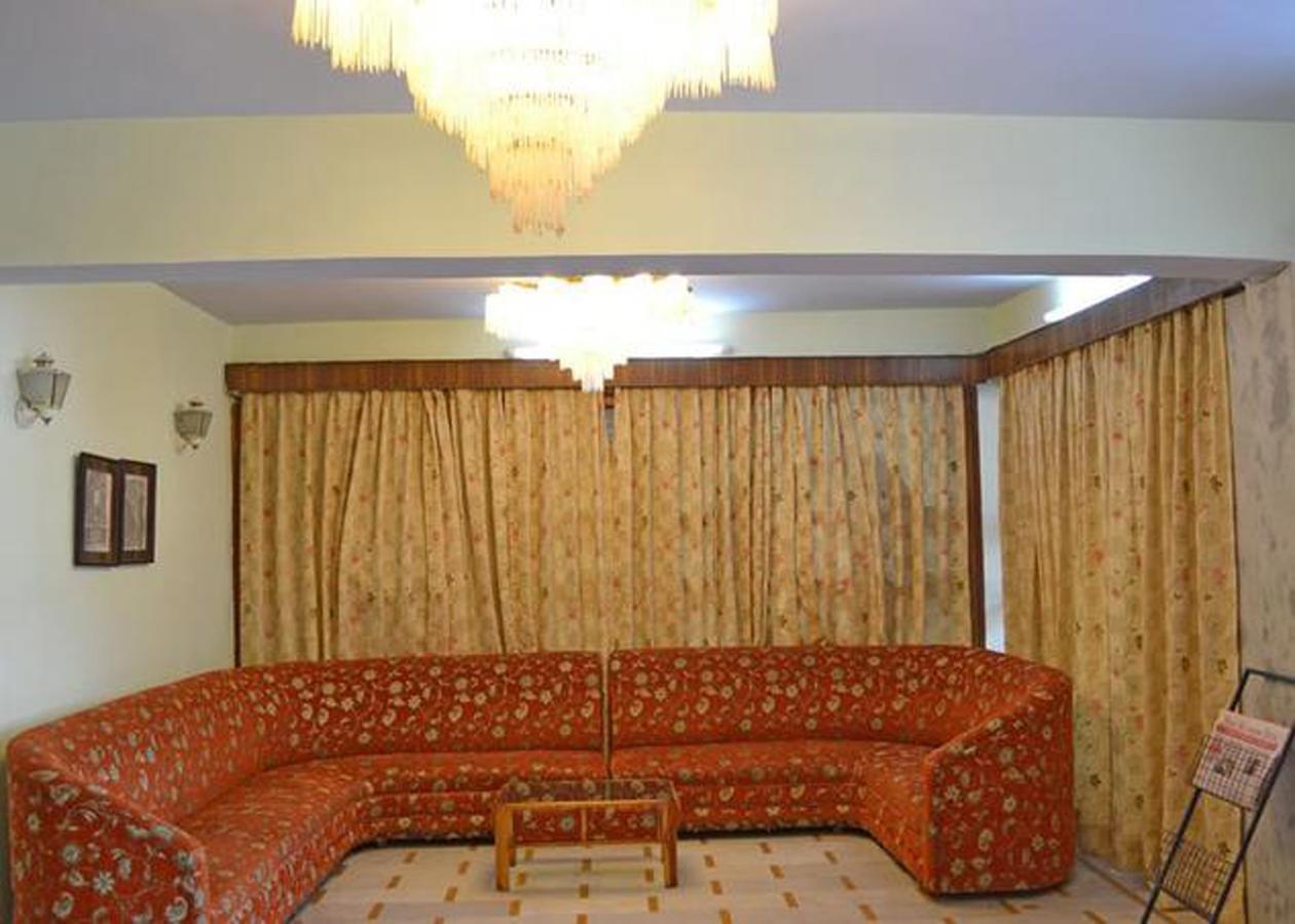 Hotel Radhe Continental Nainital Zewnętrze zdjęcie